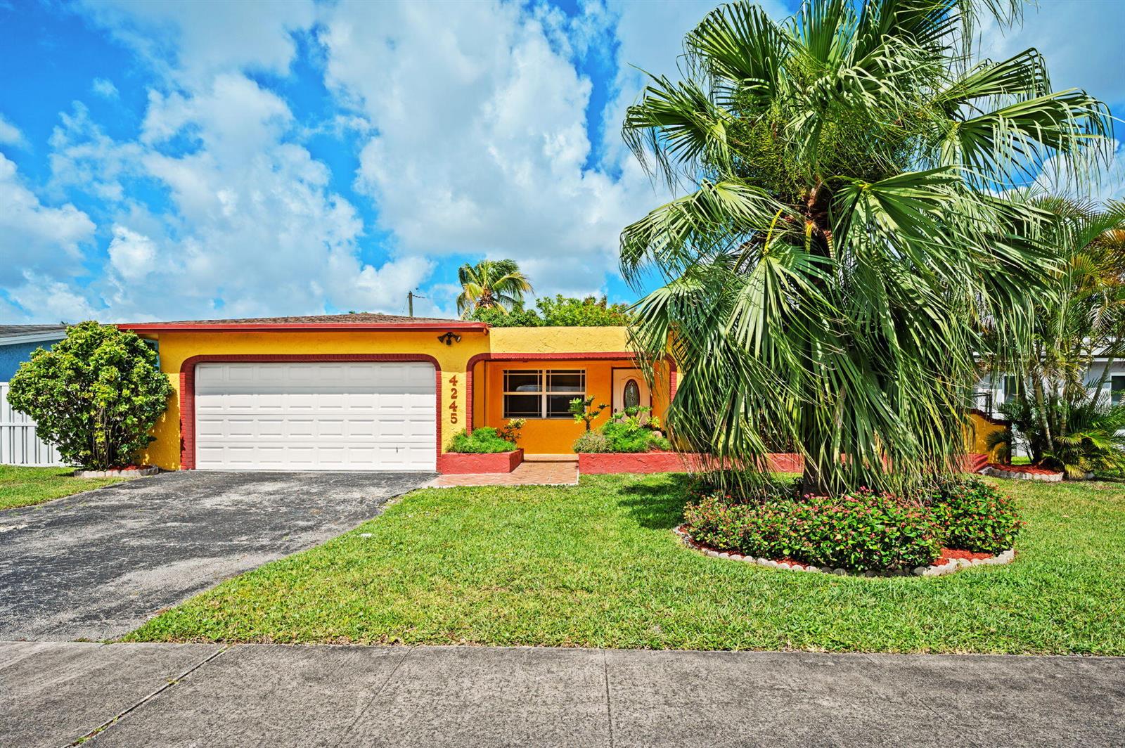 4245 NW 115th Avenue, Sunrise FL 33323