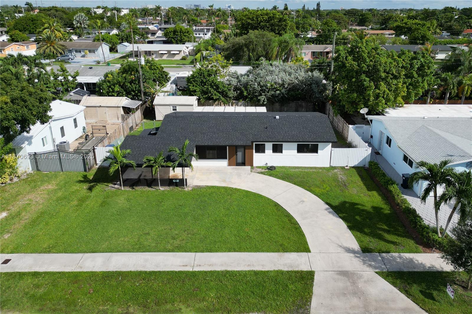 10441 SW 50th Ter, Miami FL 33165