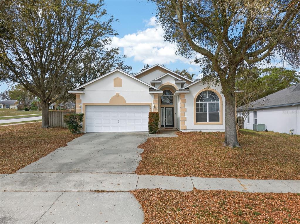801 HIGH POINTE CIRCLE
