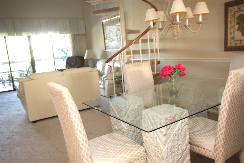 1255 DOCKSIDE PLACE UNIT 211, SARASOTA, FL — photo 4 of 23
