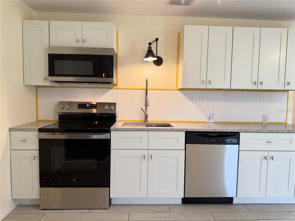 302 ADELE STREET, EDGEWATER, FL — photo 3 of 30