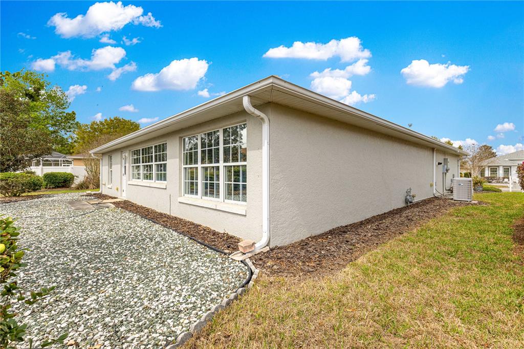 8061 SW 81ST LOOP, OCALA, FL — photo 5 of 30