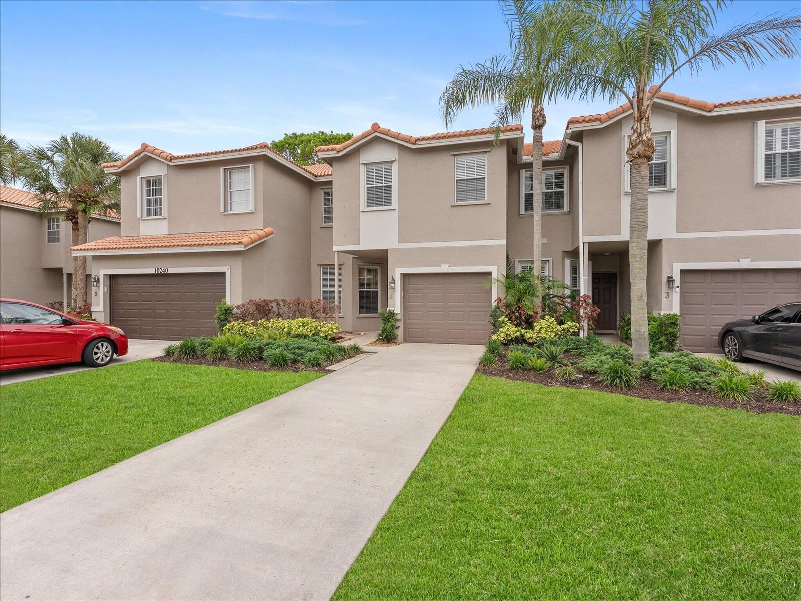 10240 Via Hibiscus # 4, Boca Raton FL 33428