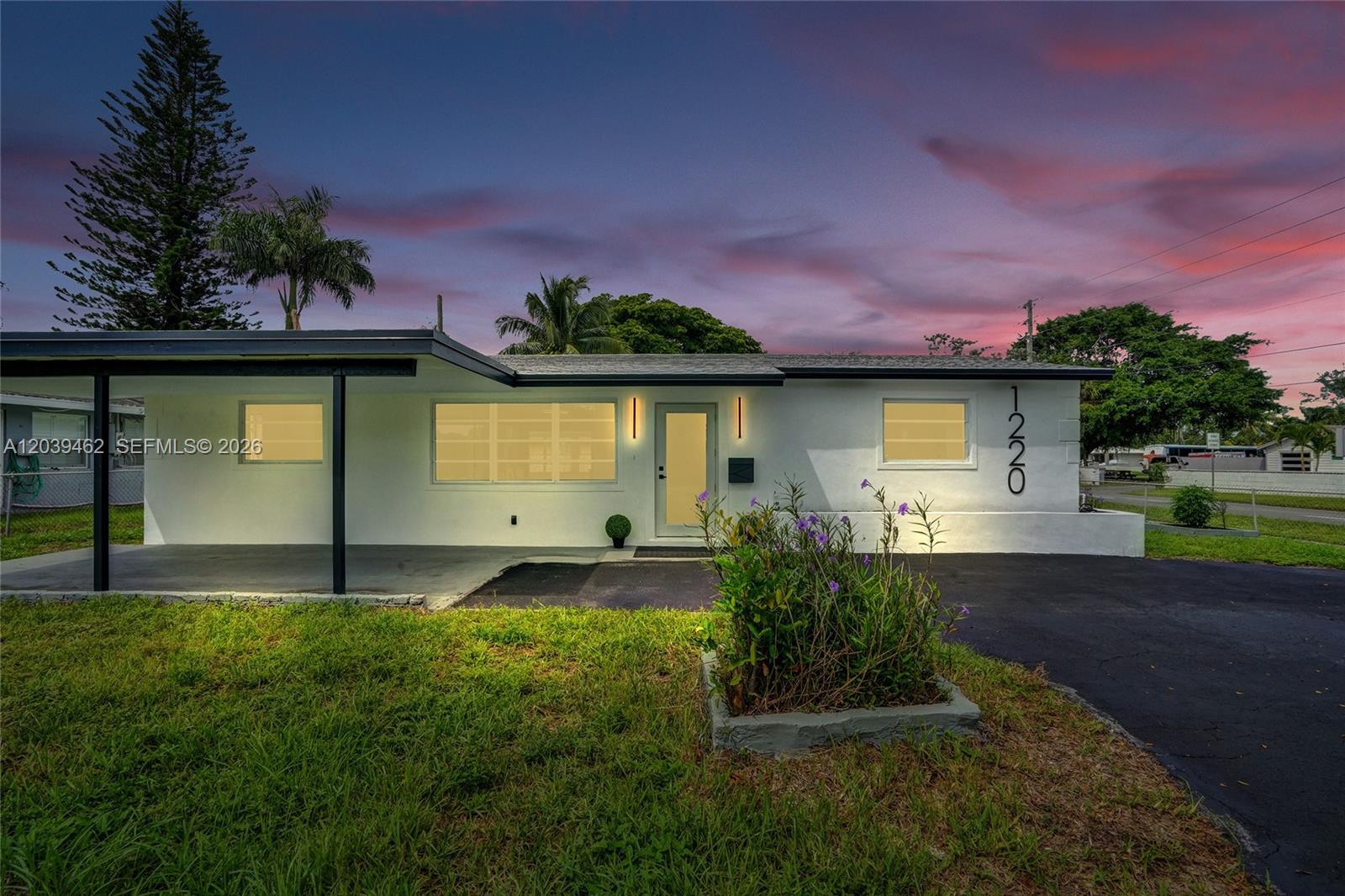 1220 NE 8 St, Pompano Beach FL 33060