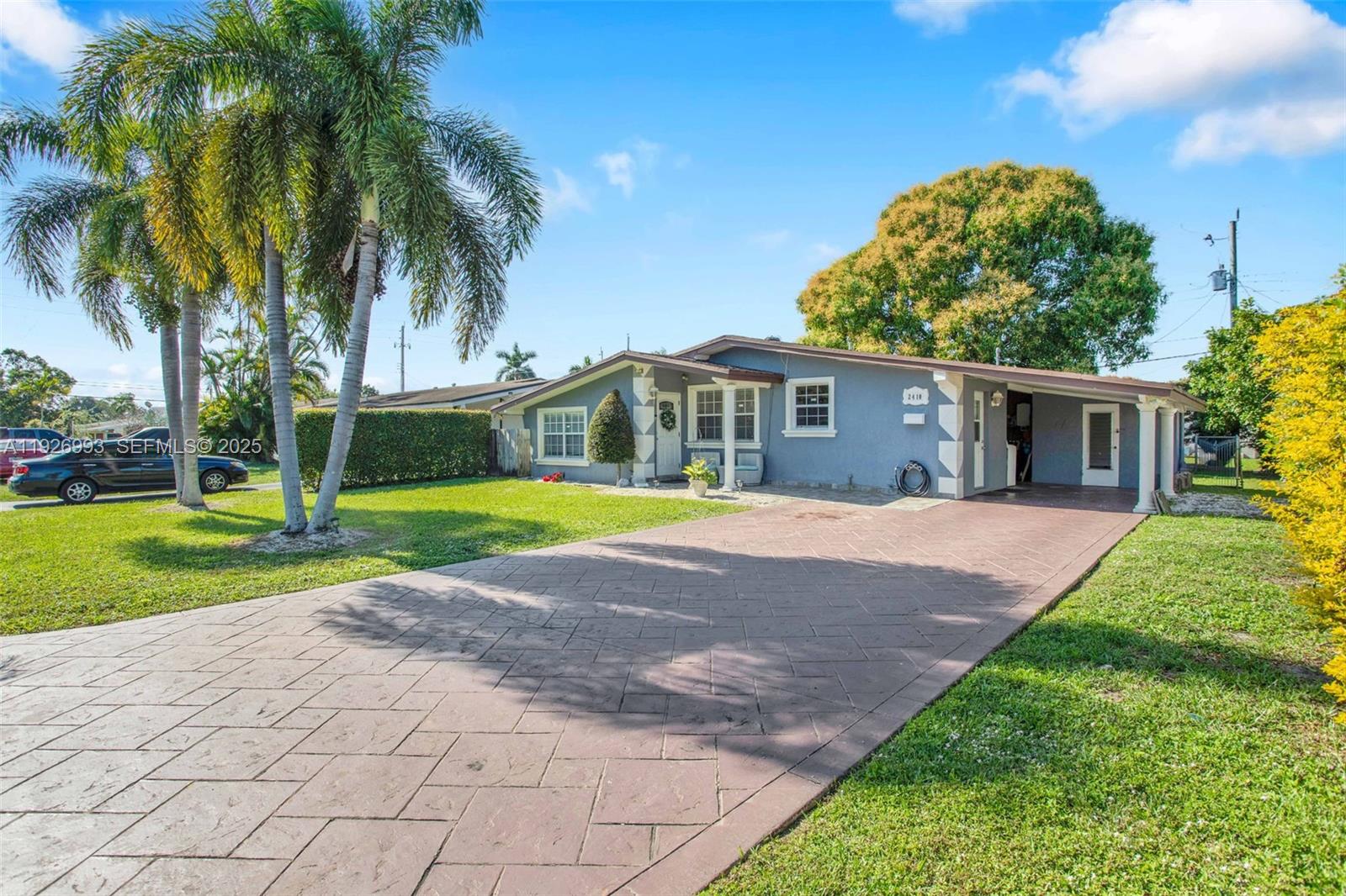 2410 Flamingo Dr, Miramar FL 33023