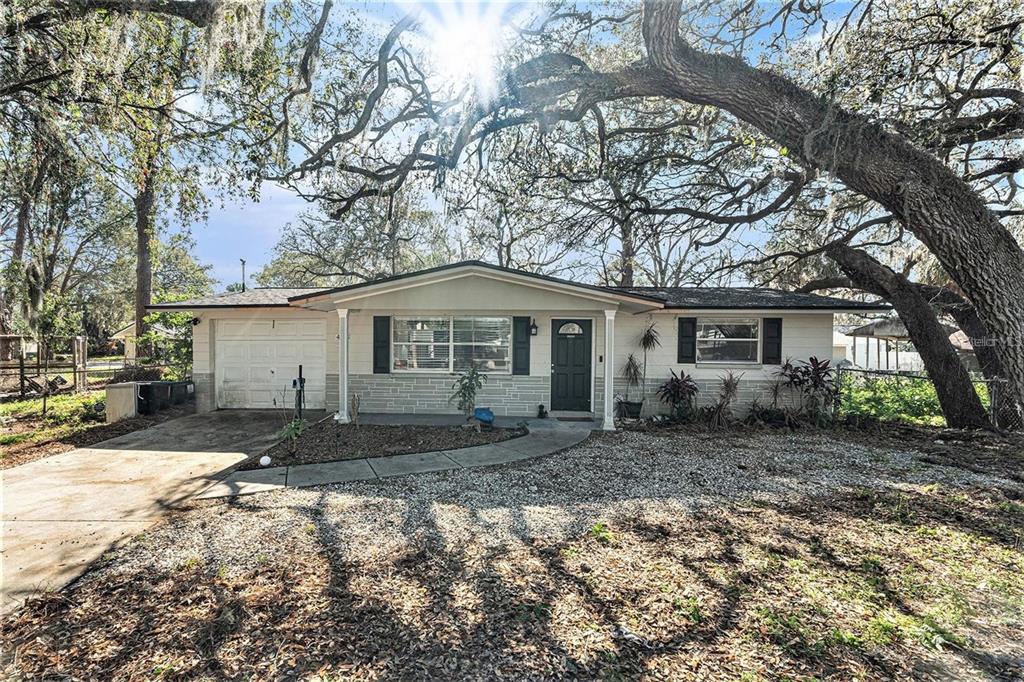 4928 PETUNIA COURT