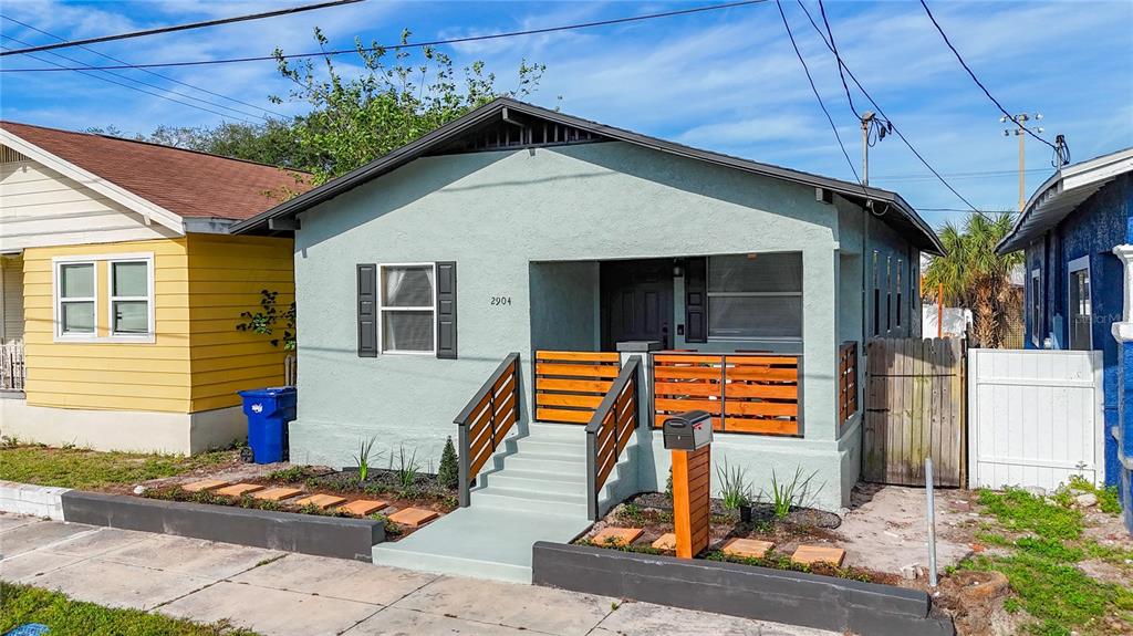 2904 SANCHEZ STREET