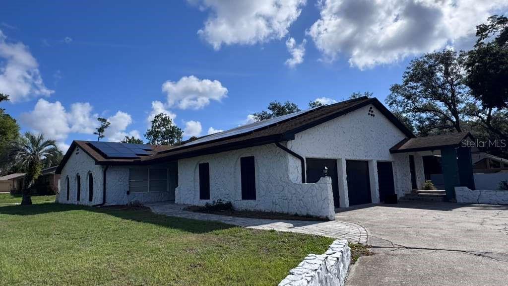 4627 WOODLOT COURT