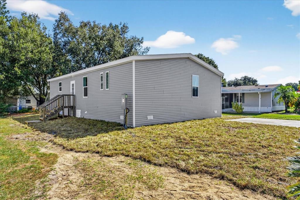 24116 ARMADILLO ROAD, ASTOR, FL — photo 5 of 28