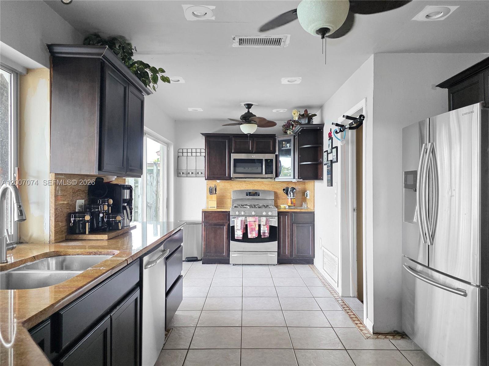 11661 NW 31st Pl, Sunrise FL 33323