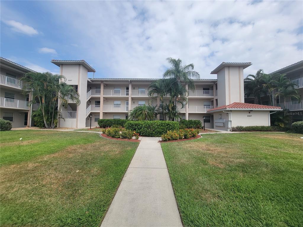 6507 STONE RIVER ROAD UNIT 302