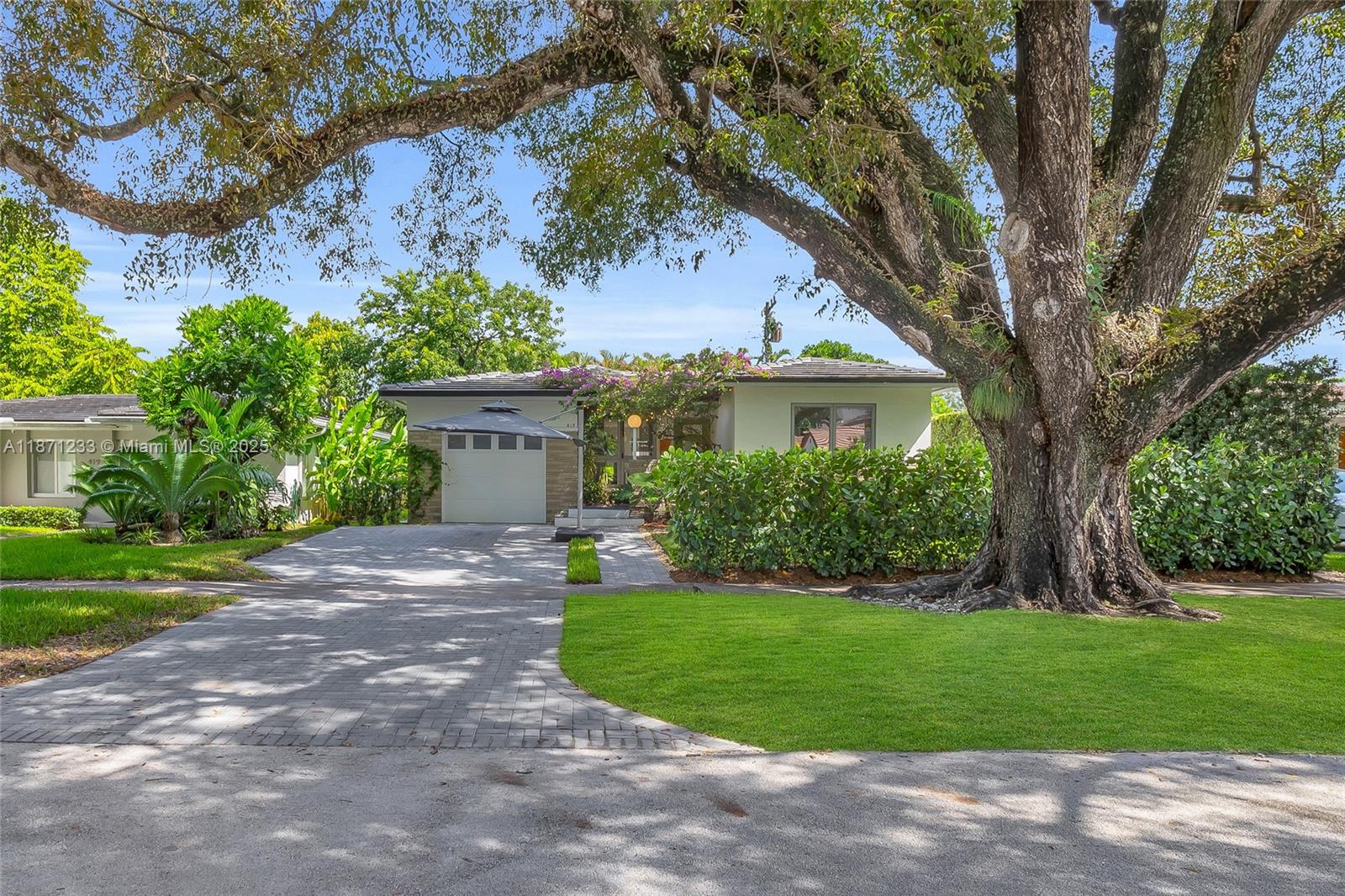 415 Velarde Ave, Coral Gables FL 33134