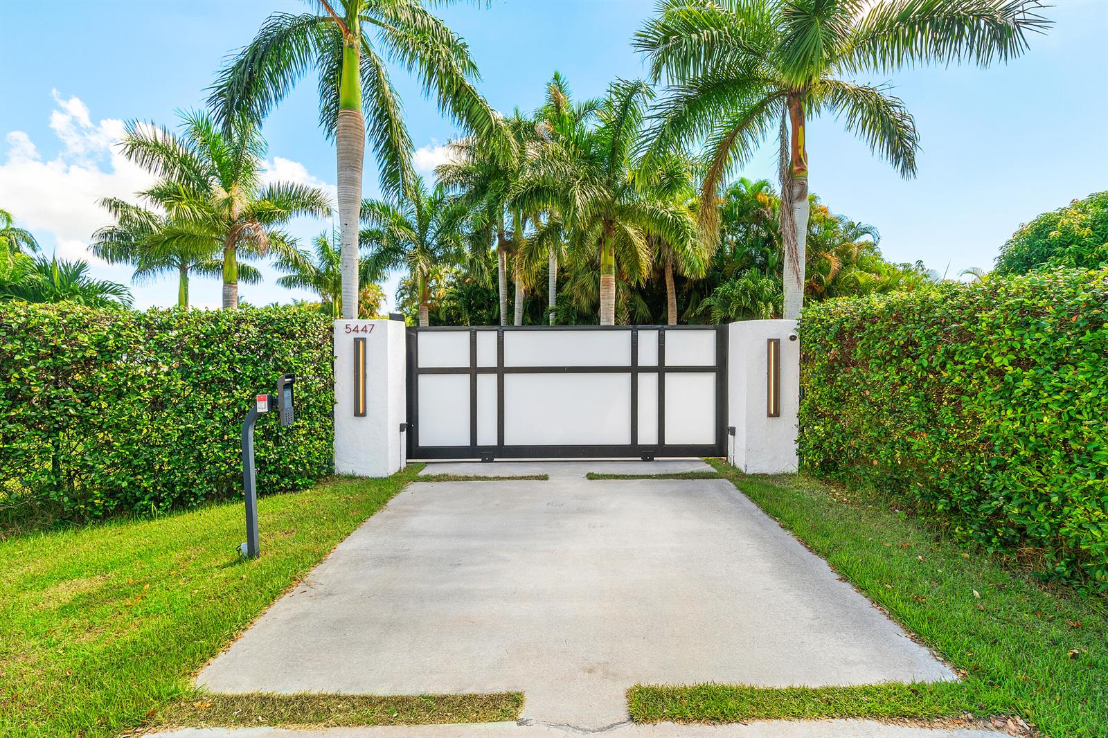 5447 Center Street, Jupiter FL 33458