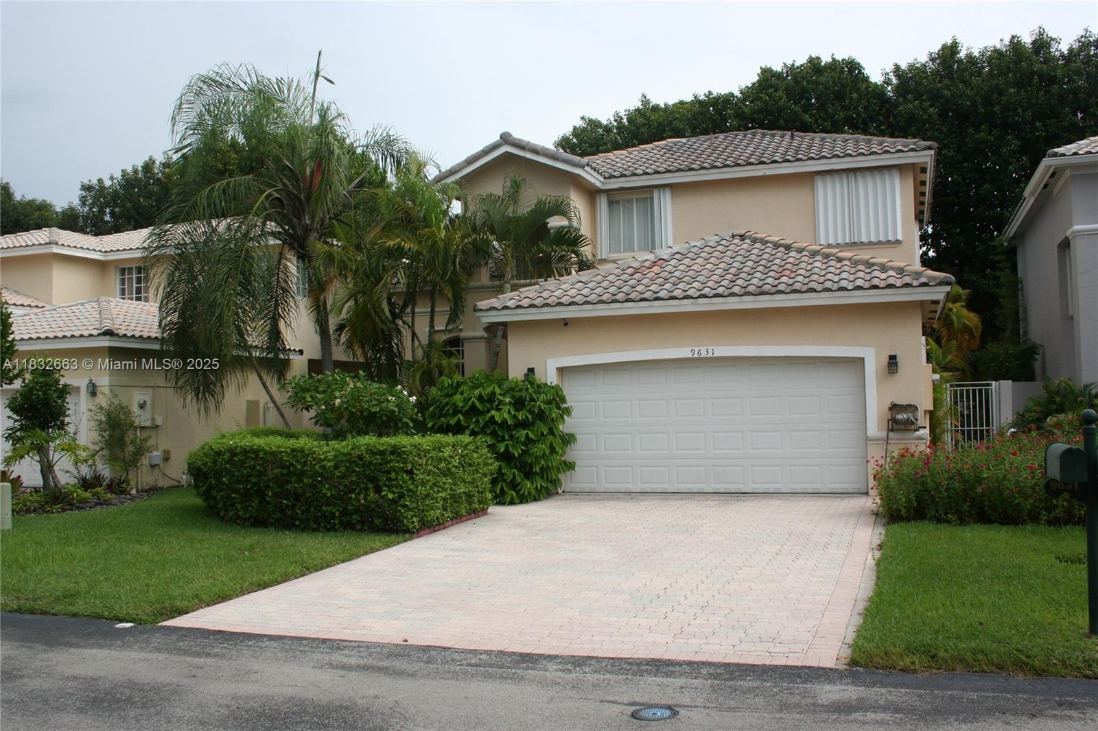 9631 NW 47th Ter, Doral FL 33178