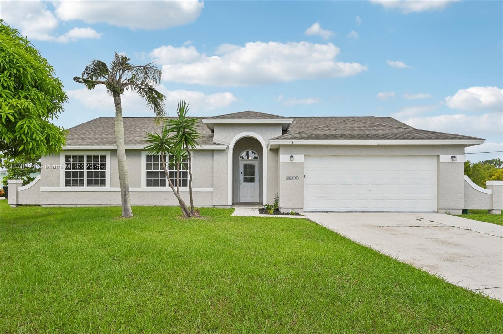 2092 SE Mary Ter, Port St. Lucie FL 34952