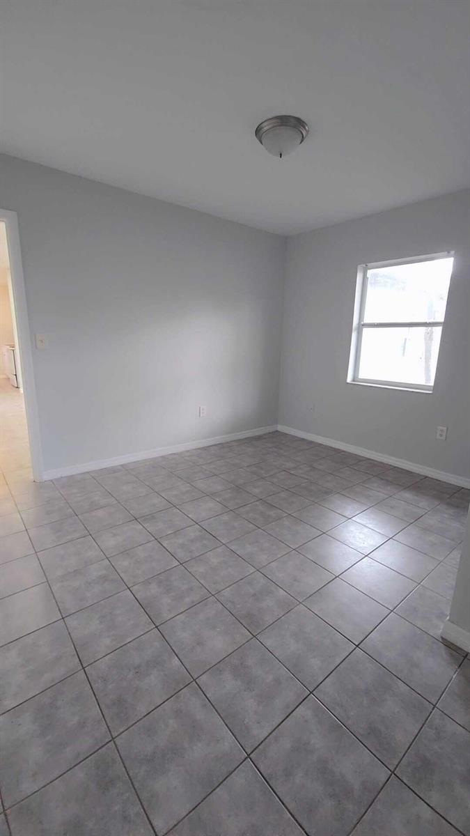 621 NW 5th Avenue Unit 4, Pompano Beach FL 33060