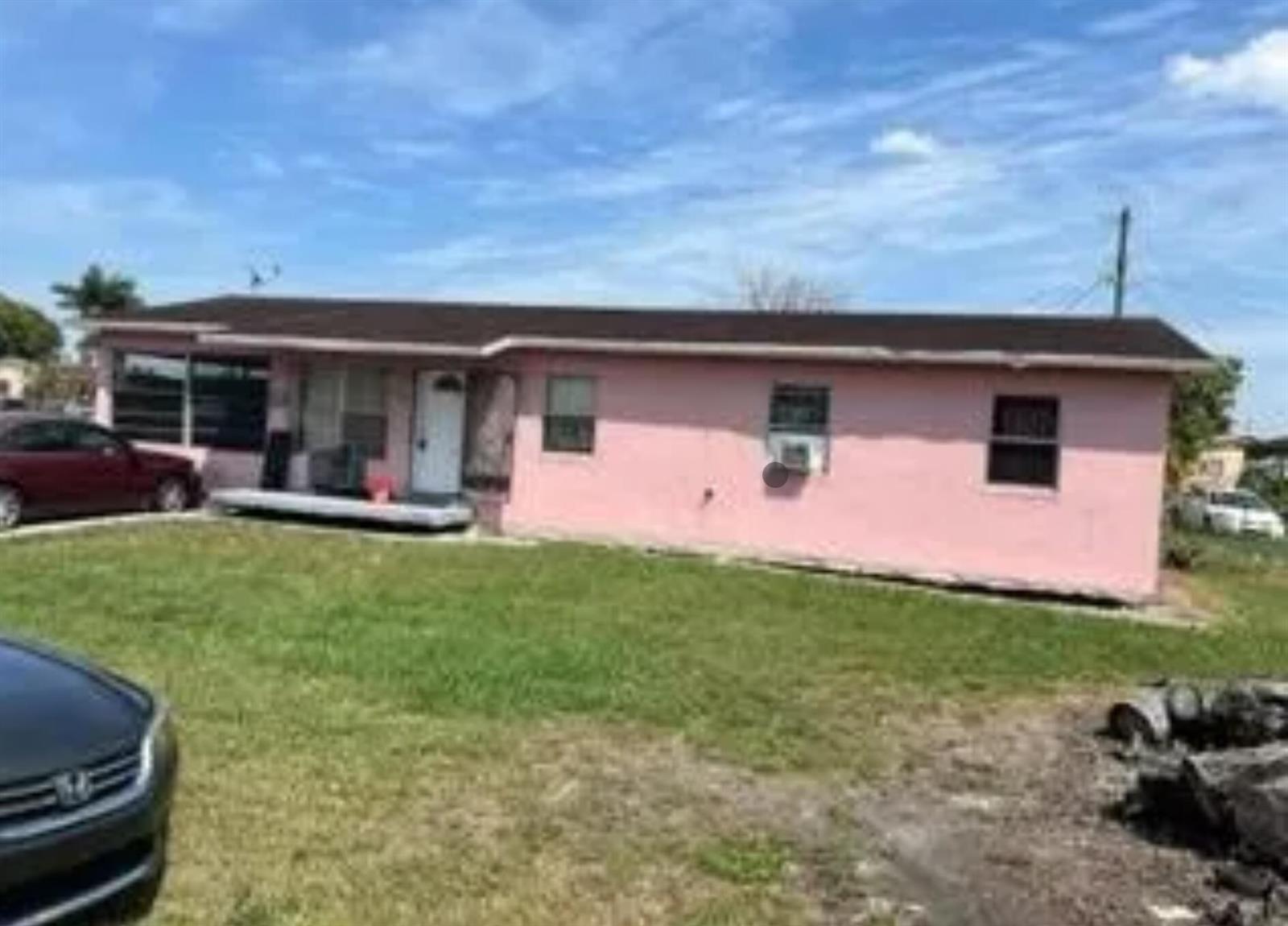 1228 Vaughn Circle, Belle Glade FL 33430