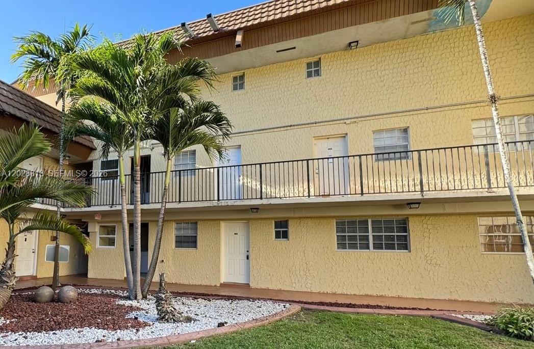 8600 SW 109th Ave # 202, Miami FL 33173