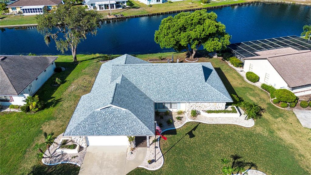 2016 E VIEW DRIVE, SUN CITY CENTER, FL — photo 4 of 30