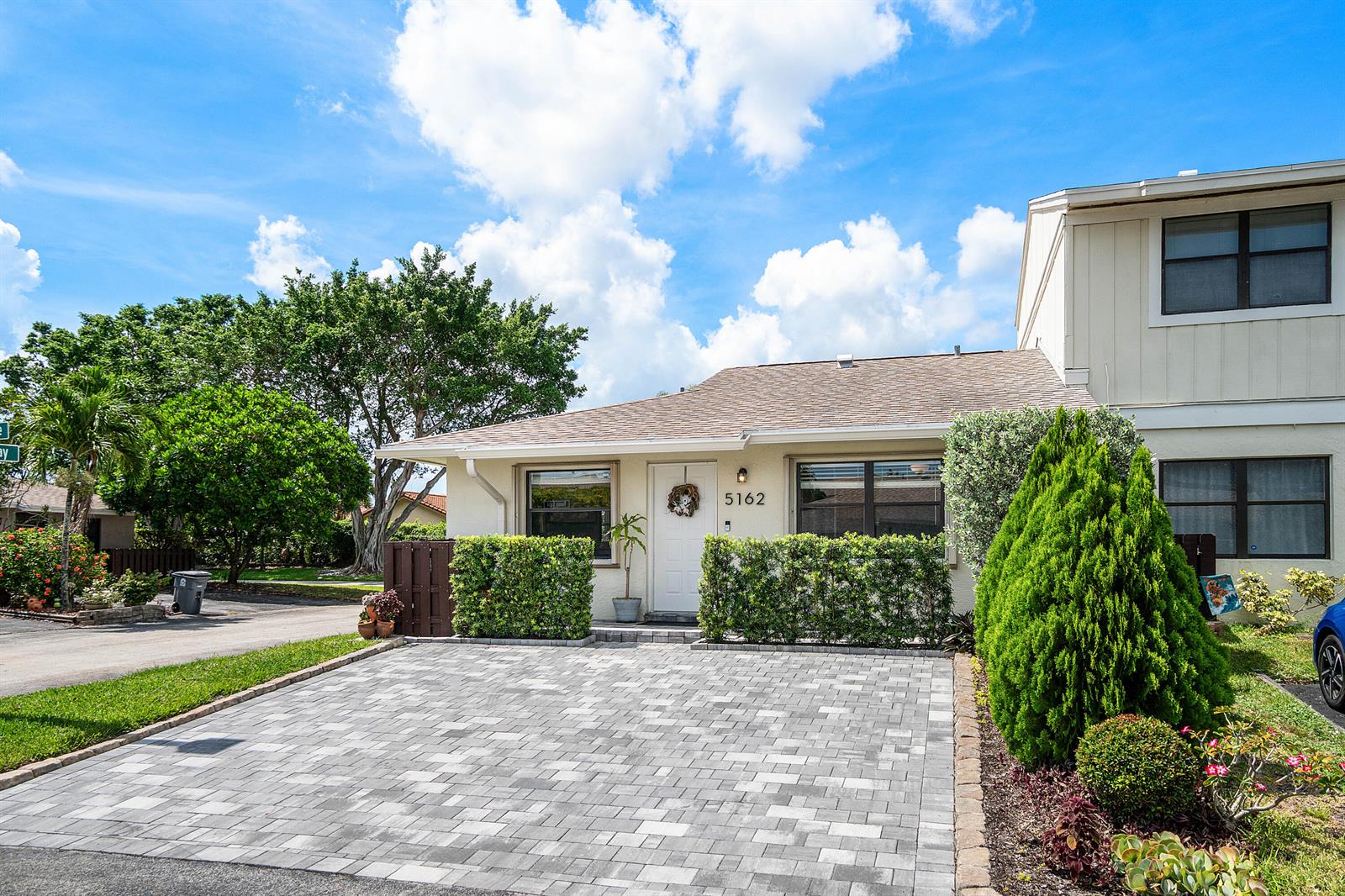 5162 Tennis Lane, Delray Beach FL 33484
