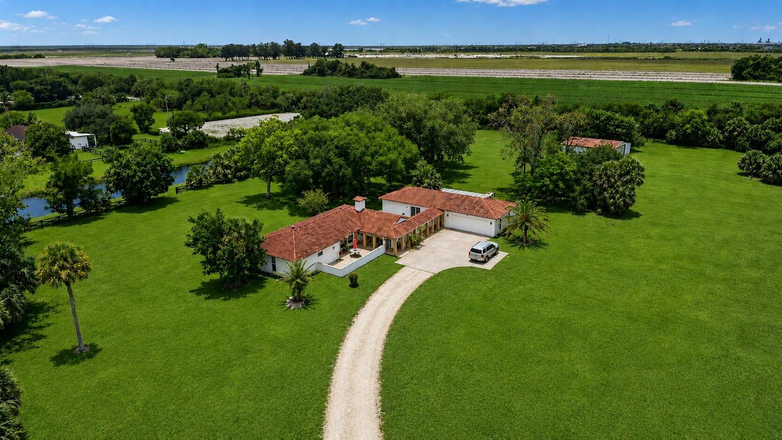 1029 Arabian Drive, Loxahatchee FL 33470
