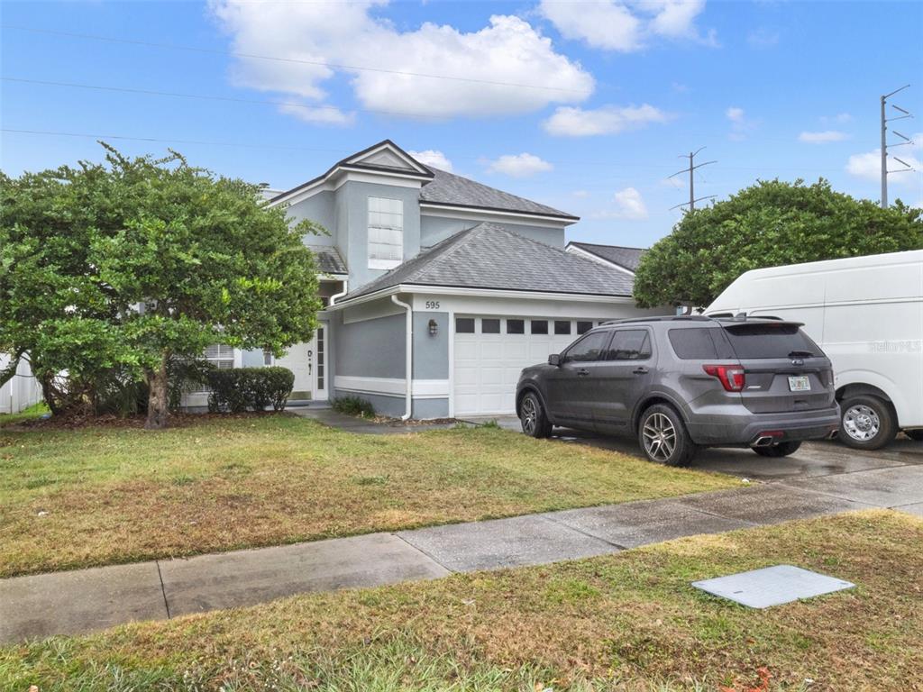 595 QUEENSBRIDGE DRIVE