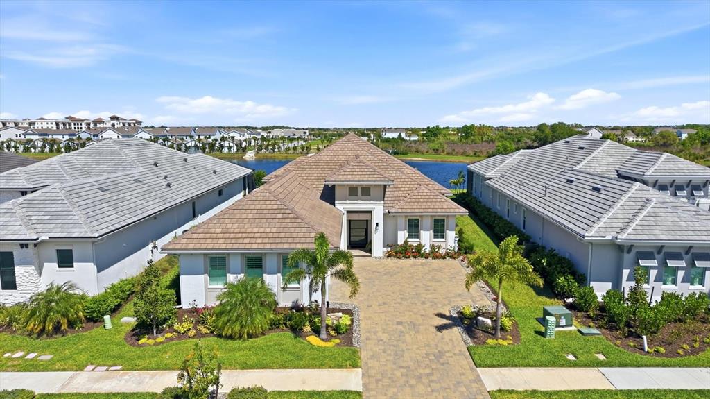 8340 SEA GLASS COURT