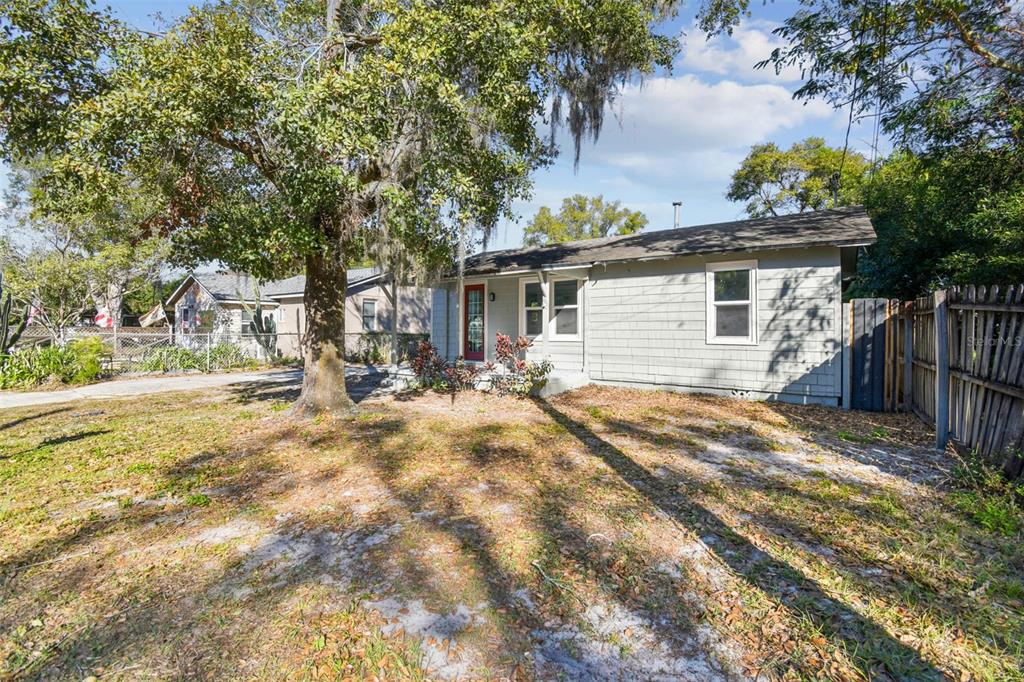 2308 EVERETT STREET, LAKELAND, FL — photo 5 of 30