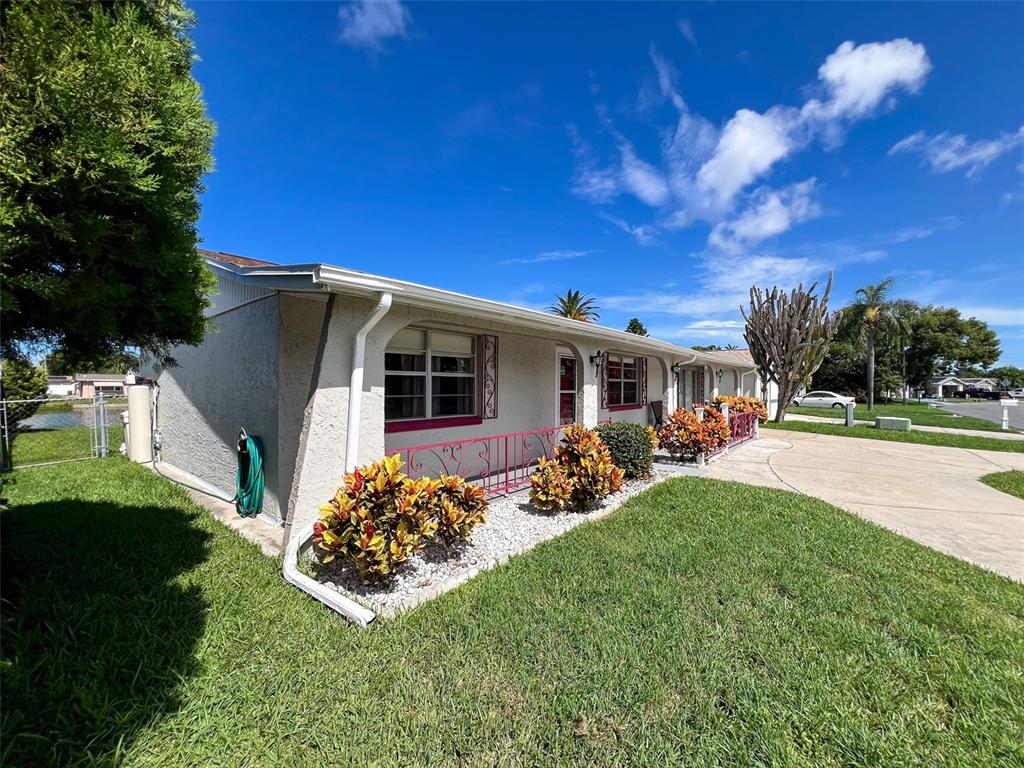 2349 HAMA DRIVE, HOLIDAY, FL — photo 4 of 30