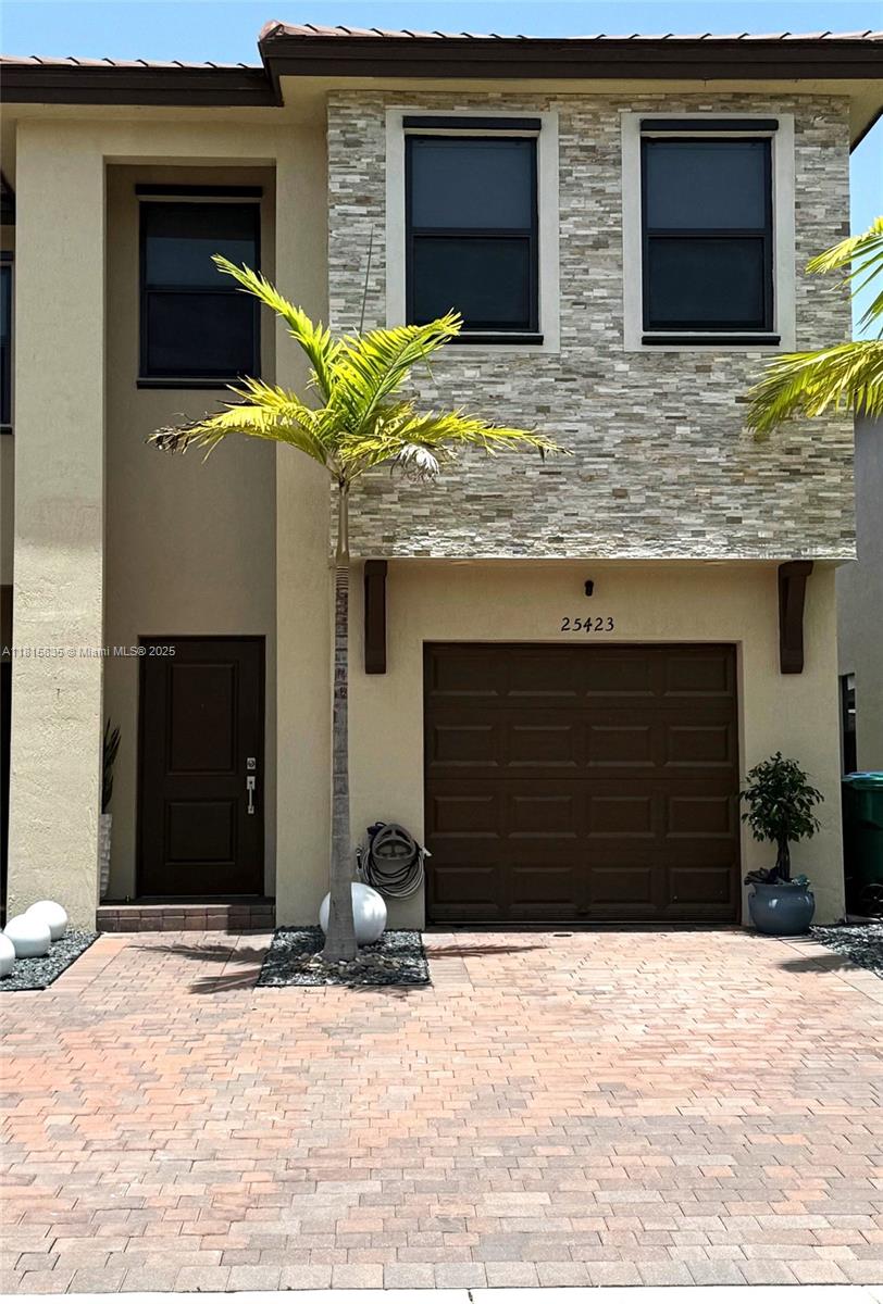25423 SW 108th Ct, Homestead FL 33032