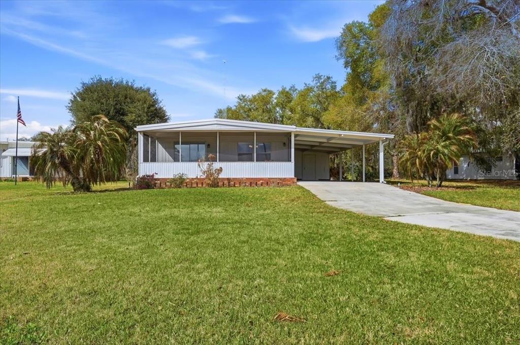 41 WOODLAND CIRCLE