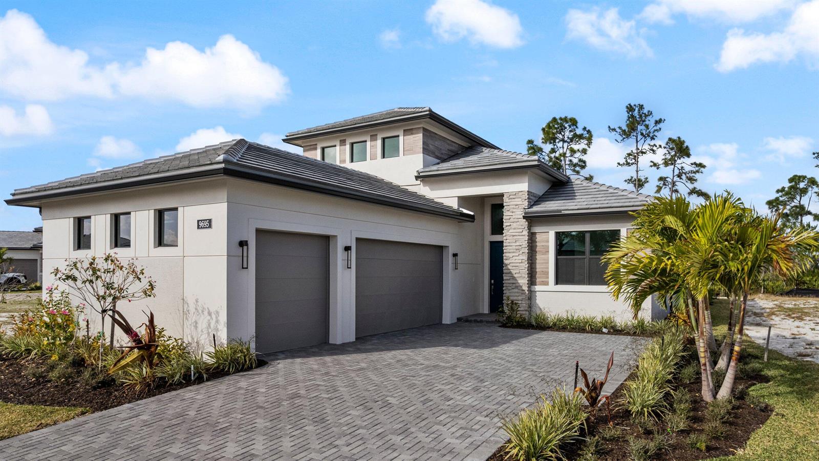 9695 St Germain Drive, Palm Beach Gardens FL 33412