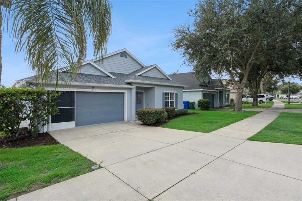 1324 KELLOGG DRIVE, TAVARES, FL — photo 2 of 30