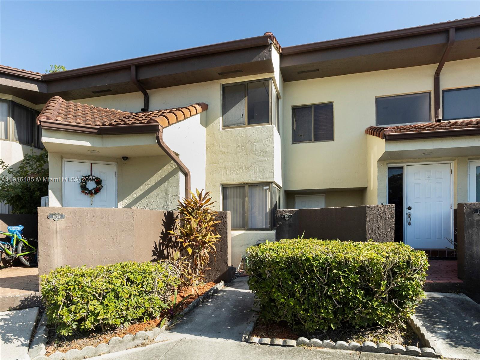 9761 SW 138th Ave, Miami FL 33186