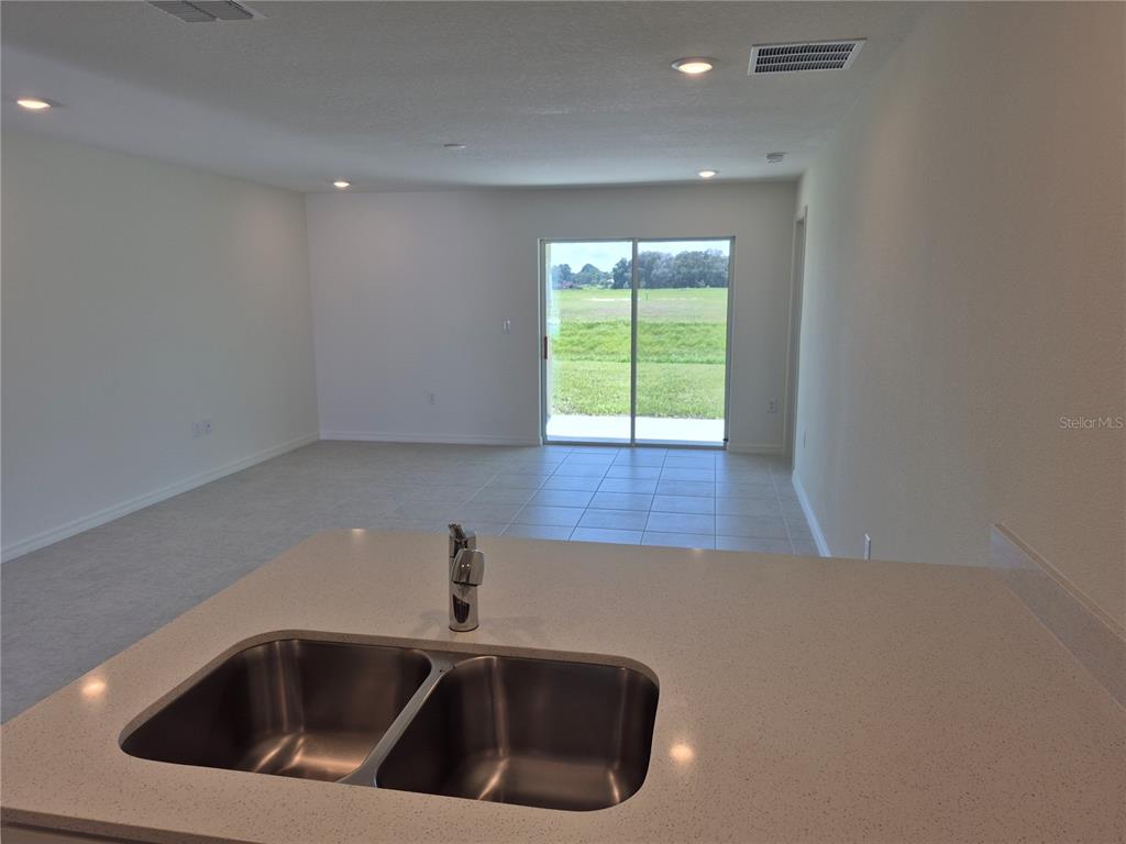 8814 PINE BARK WAY, WILDWOOD, FL — photo 5 of 6
