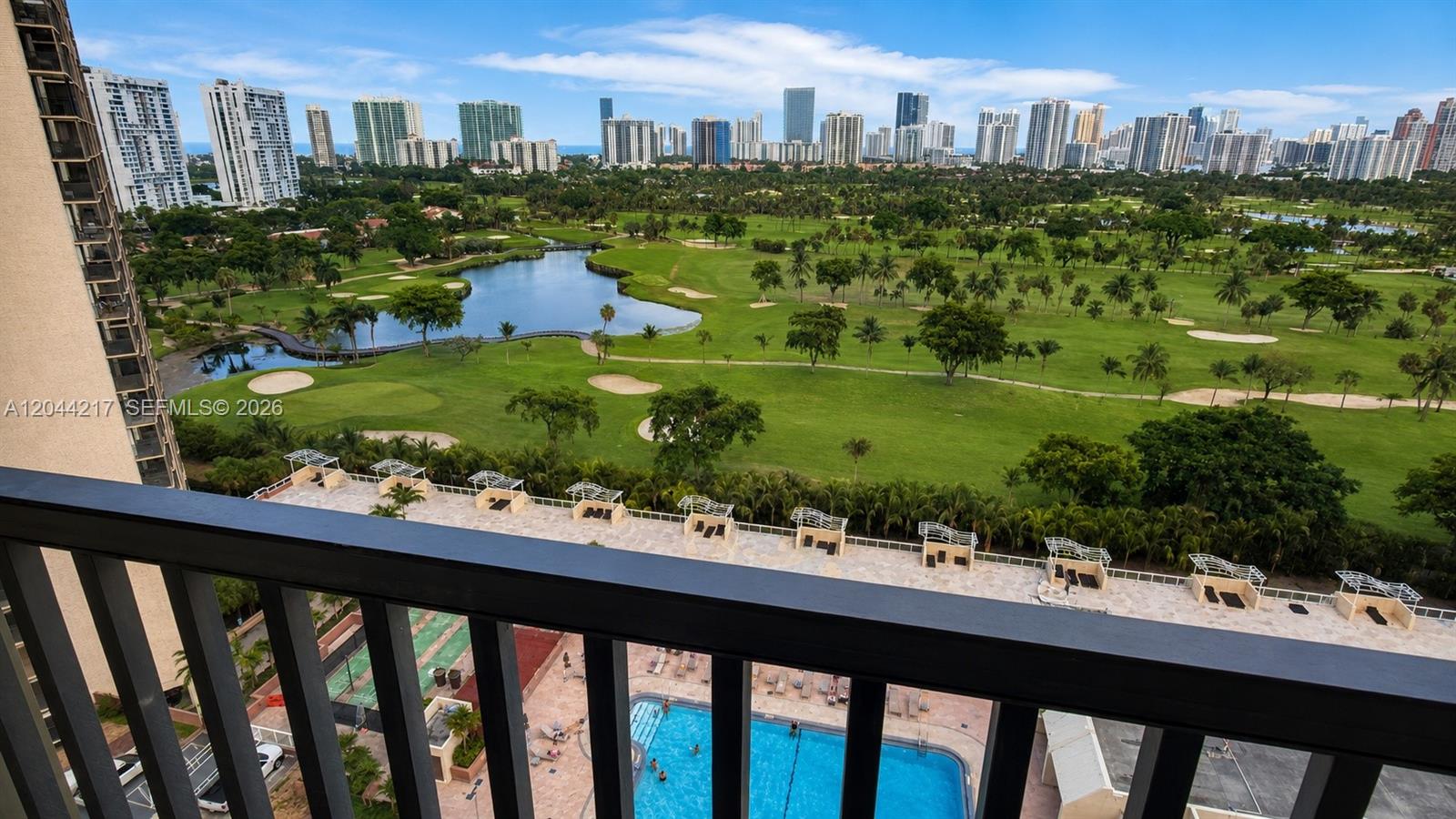 20301 W Country Club Dr # 1826, Aventura FL 33180