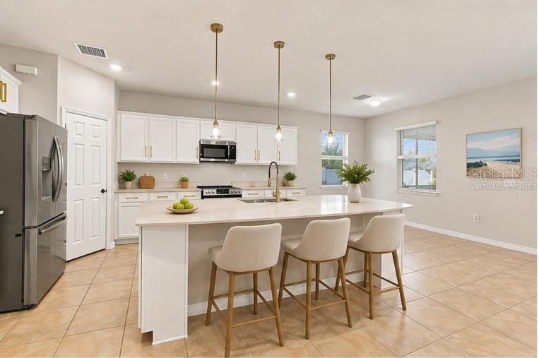 18359 CORTES CREEK BOULEVARD, SPRING HILL, FL — photo 5 of 30