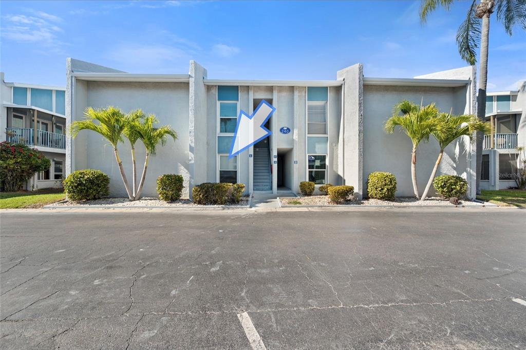 240 MEDALLION BOULEVARD UNIT A, MADEIRA BEACH, FL — photo 2 of 30