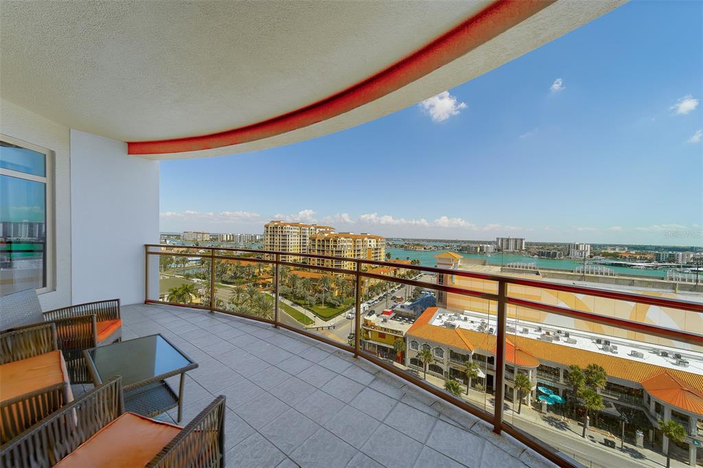 11 BAYMONT STREET UNIT 1109