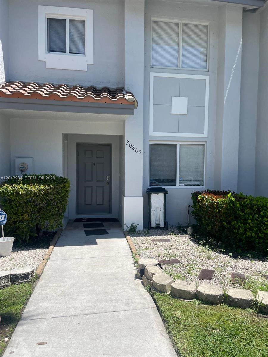 20863 NW 2nd St # 1, Pembroke Pines FL 33029