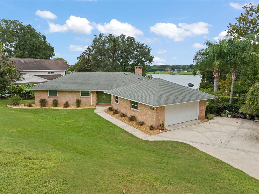 2422 TOPPING PLACE, EUSTIS, FL — photo 2 of 30