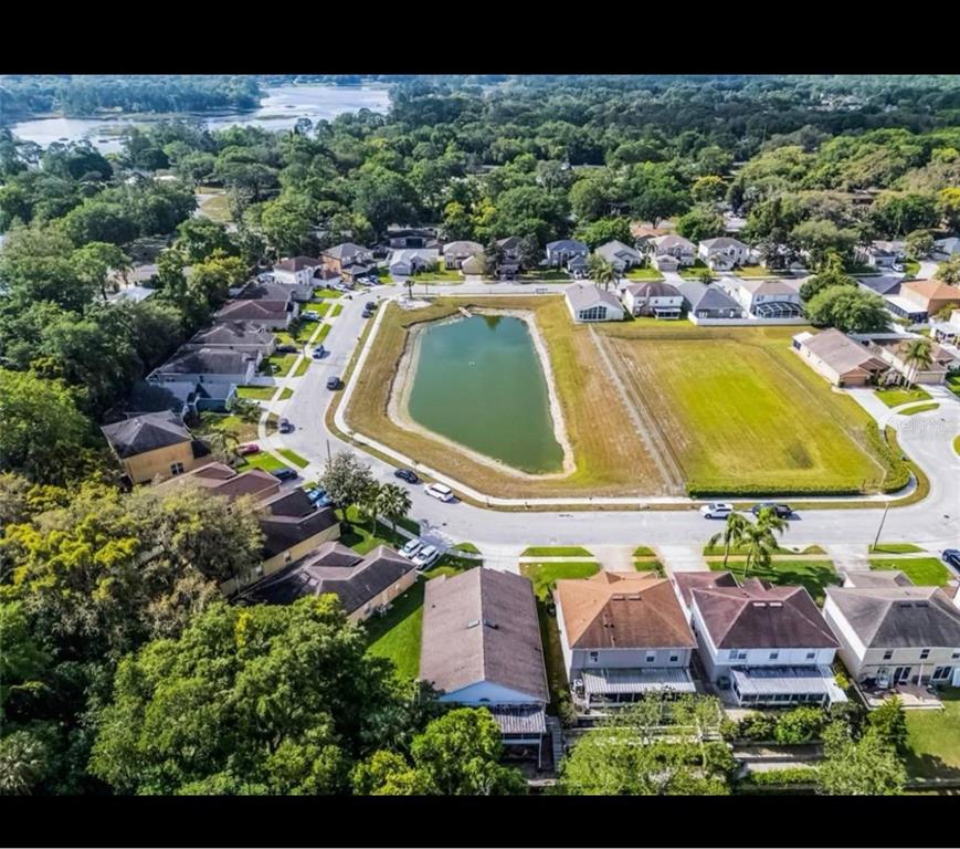 152 GOLFSIDE CIRCLE, SANFORD, FL — photo 3 of 30