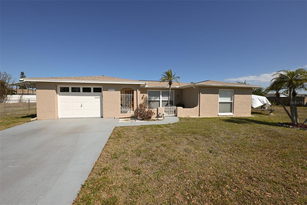 3233 SALISBURY DRIVE