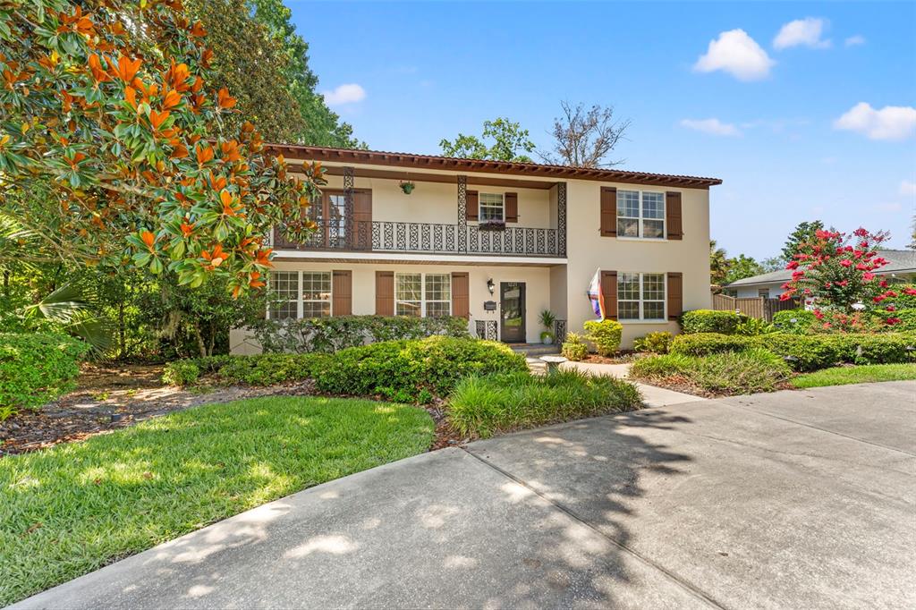 1221 ORIENTAL GARDENS ROAD
