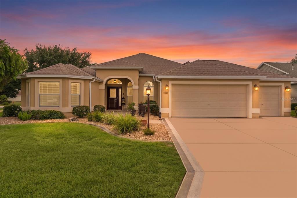 1652 ZANZIBAR PLACE, THE VILLAGES, FL — photo 4 of 30