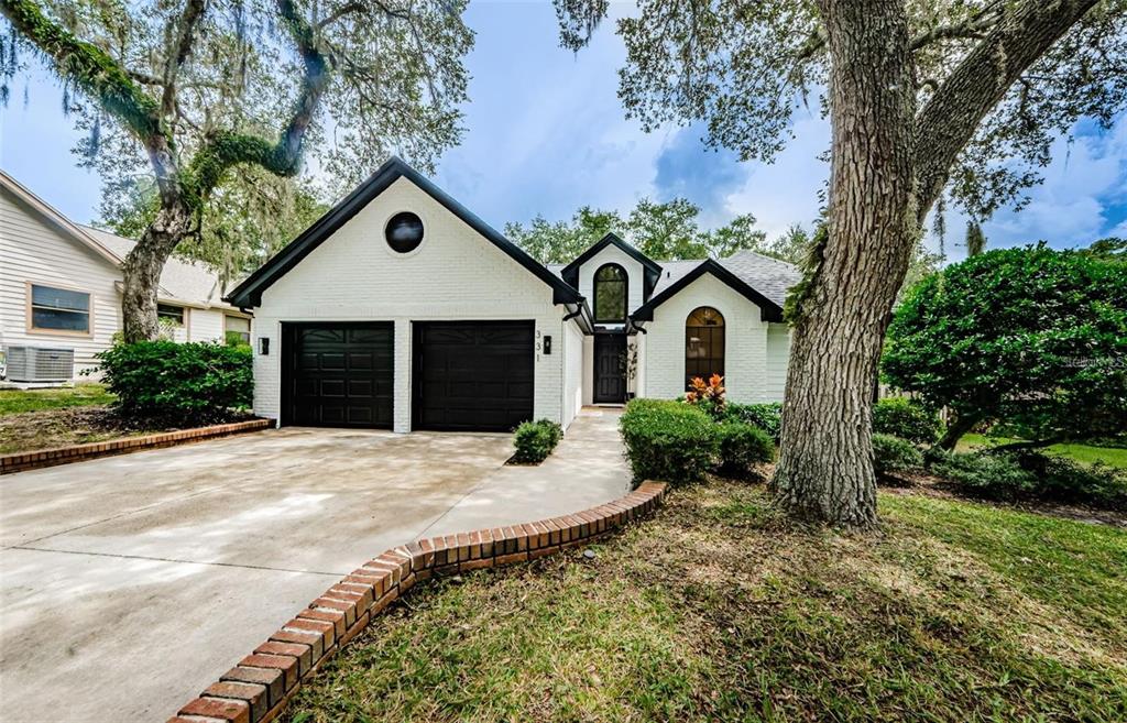 331 CASCADE LANE