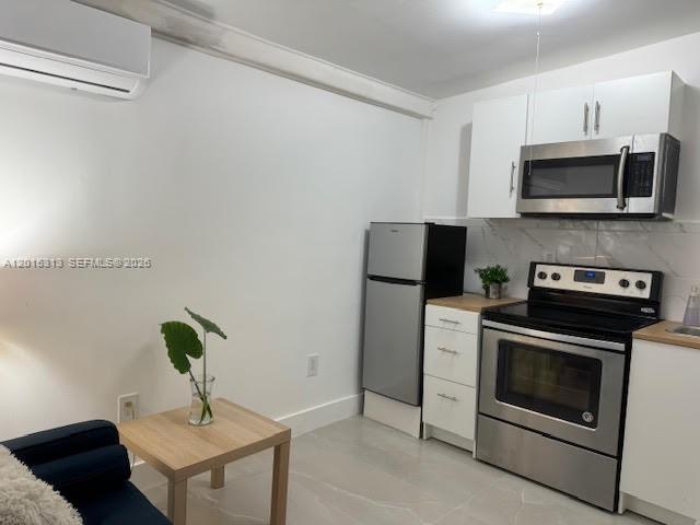 1270 NE 210th Ter # B, Miami FL 33179