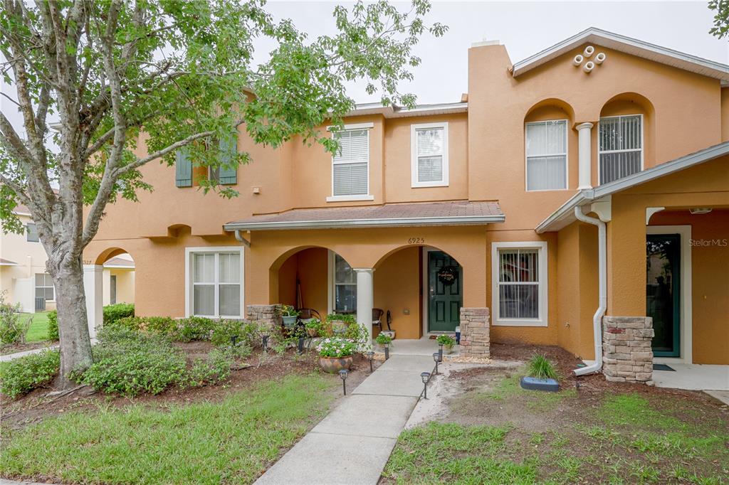6925 MARBLE FAWN PLACE