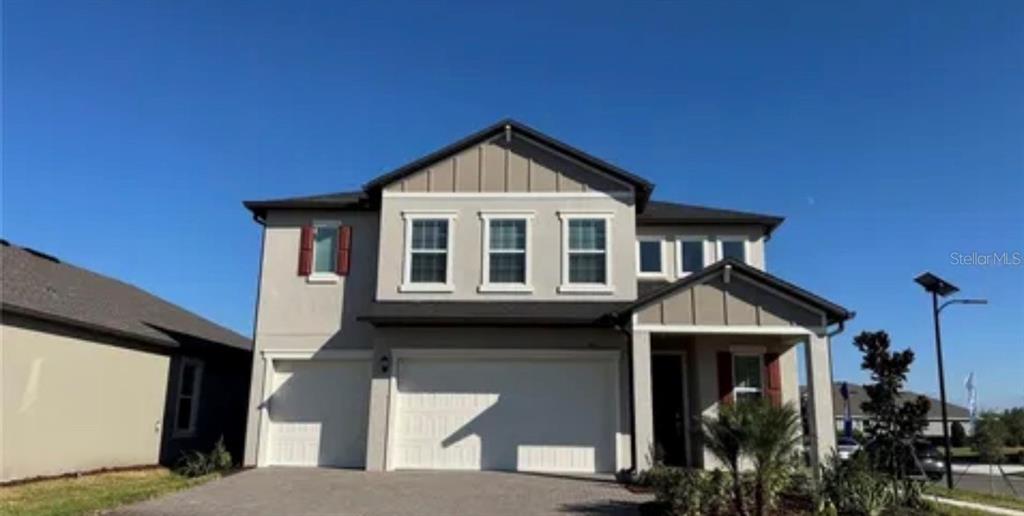 10105 EAGLECREEK LOOP
