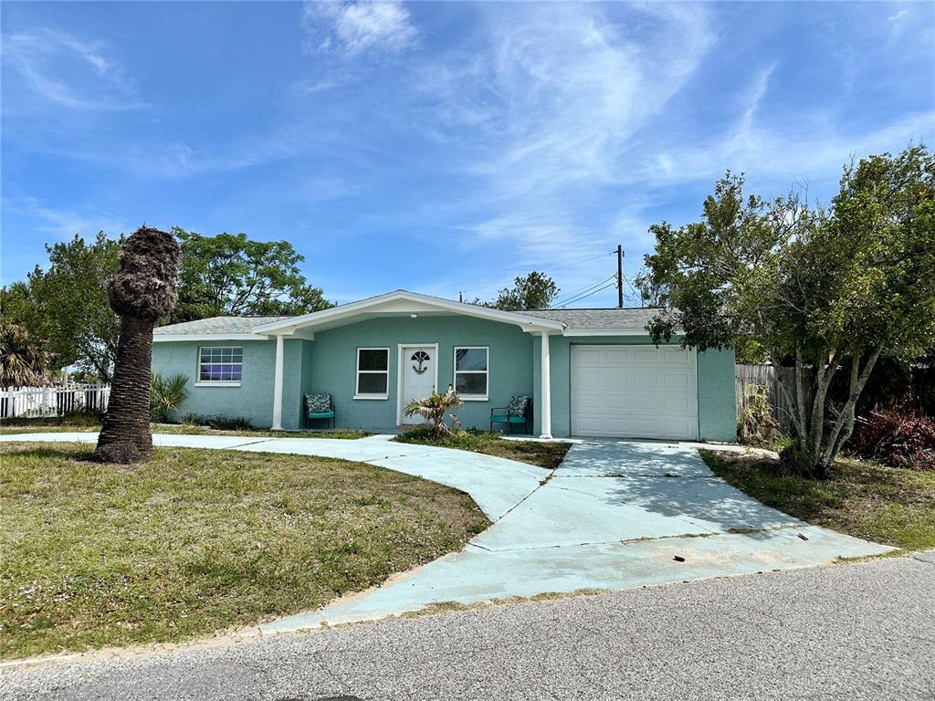 3240 BRIAR CLIFF DRIVE